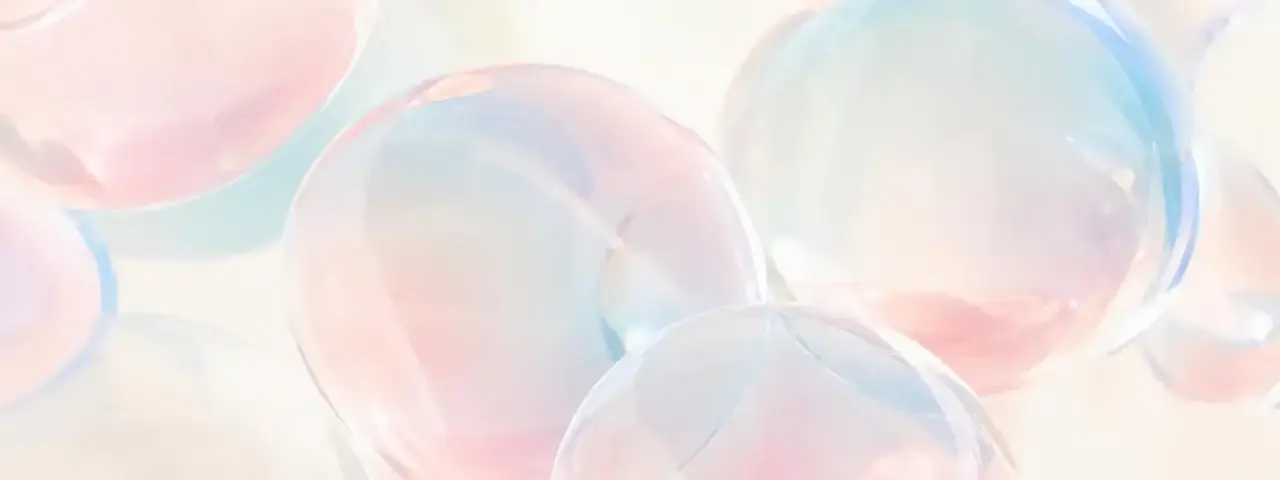 神马电影泡泡首映频道页头插画，米白色与浅黄色泡泡背景